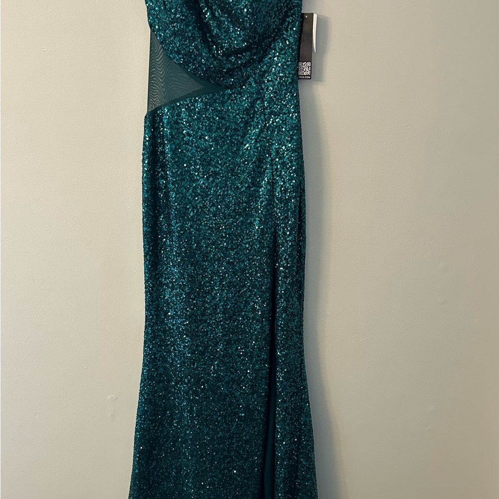 Sparkling Green Evening Gown One shoulder with side slit